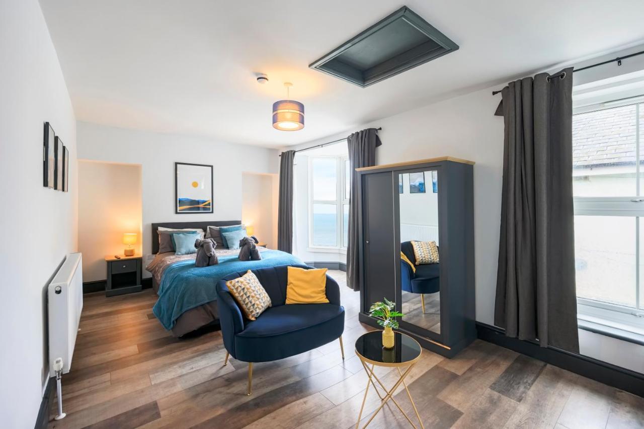 Seafront Apartment With Balcony, Parking And Sea Views 애버리스트위스 외부 사진
